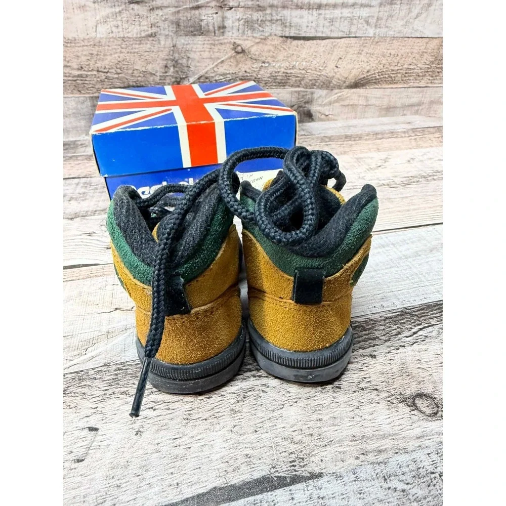 New Vintage Toddler Reebok Boots Brown Green‎ Size 2